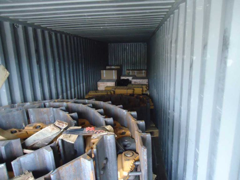 Livraison Link France de pièces détachées dans container